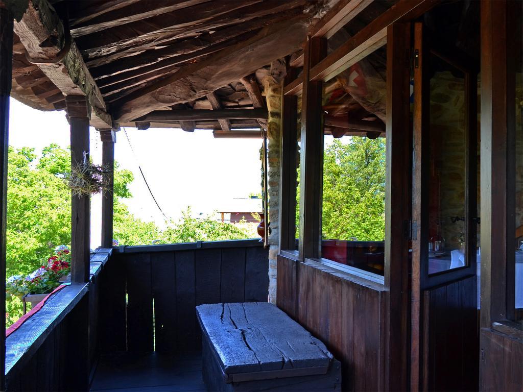 O Palleiro Do Pe Do Forno Orellan Exterior photo